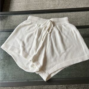 White Woven Shorts (S/M)